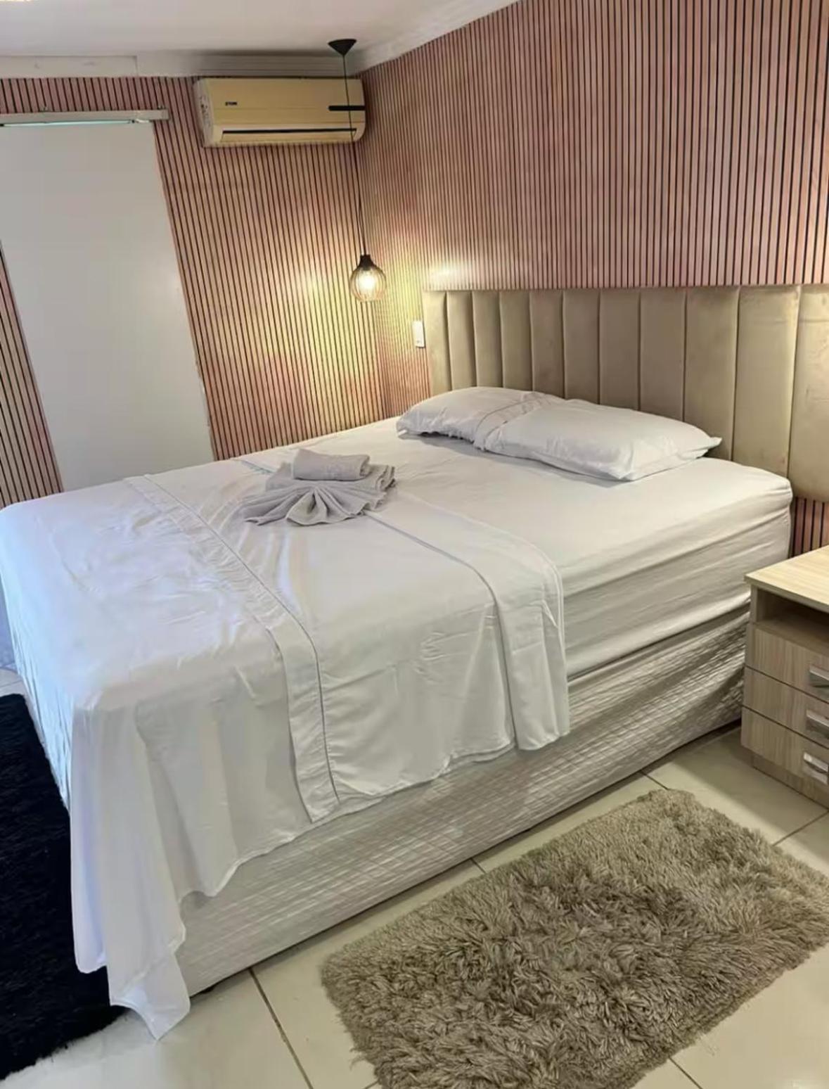Casa Com Piscina E 3