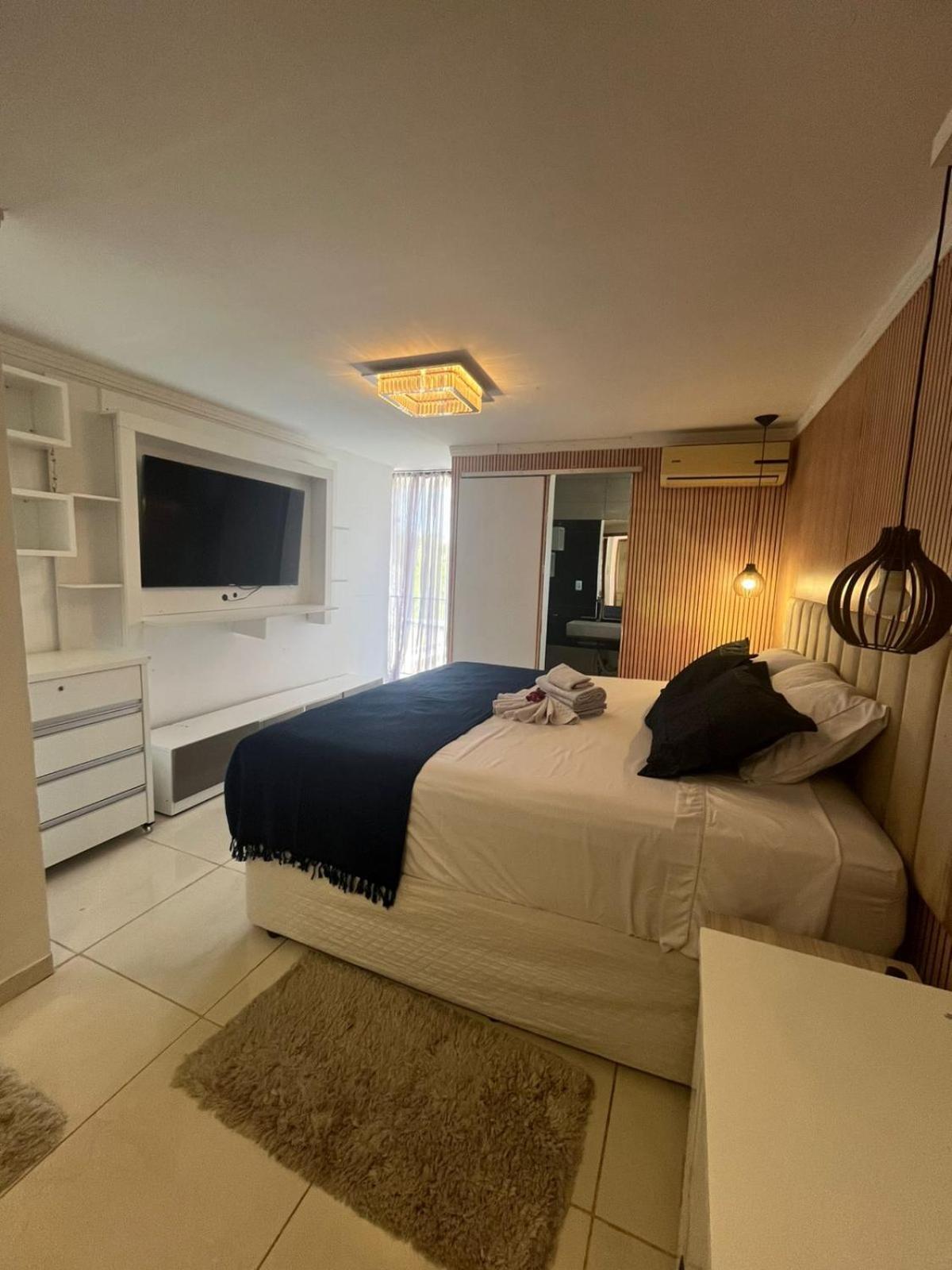 Casa Com Piscina E 3